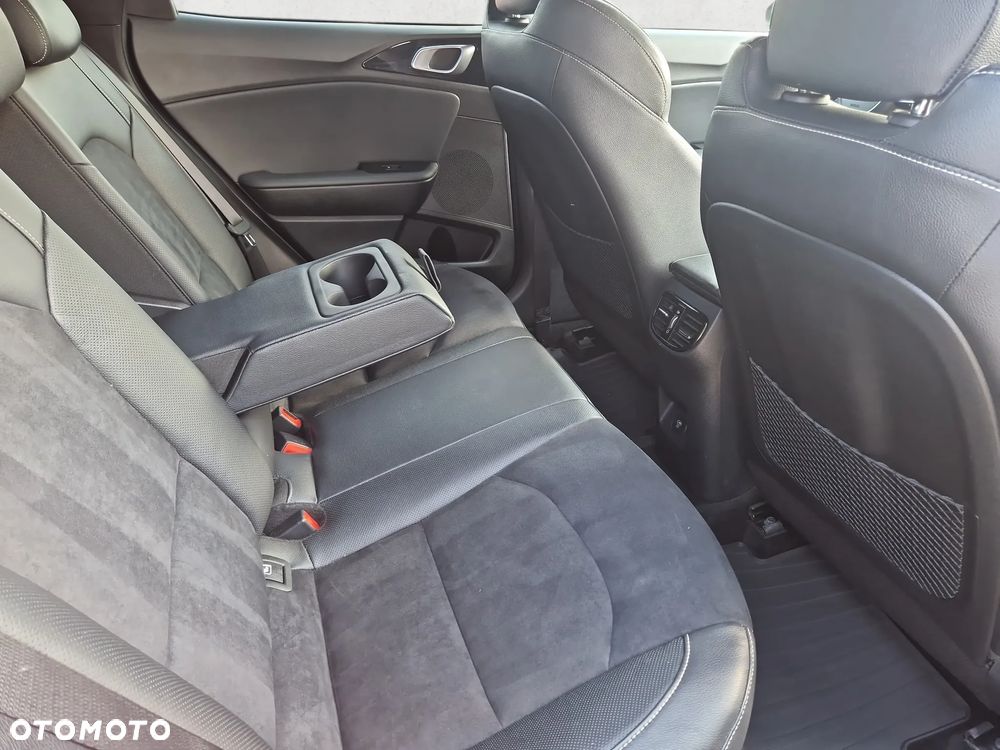 Kia XCeed 1.5 T-GDI GT-Line DCT - 14