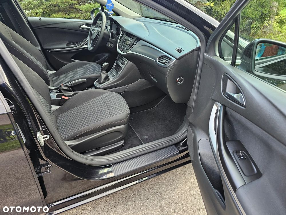 Opel Astra 1.6 CDTI Active - 13