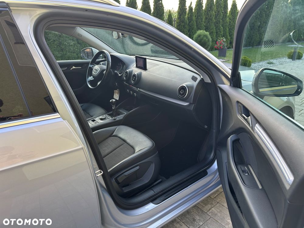 Audi A3 Sportback 2.0 TDI (clean diesel) Ambition - 25