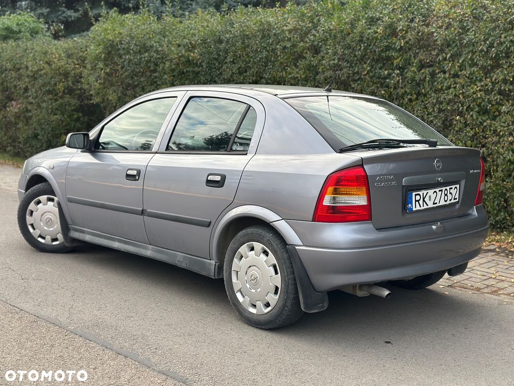 Opel Astra 2008