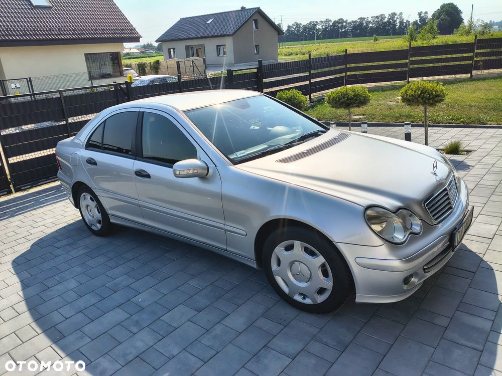 Mercedes-Benz Klasa C 220 CDI Automatik Elegance DPF - 3