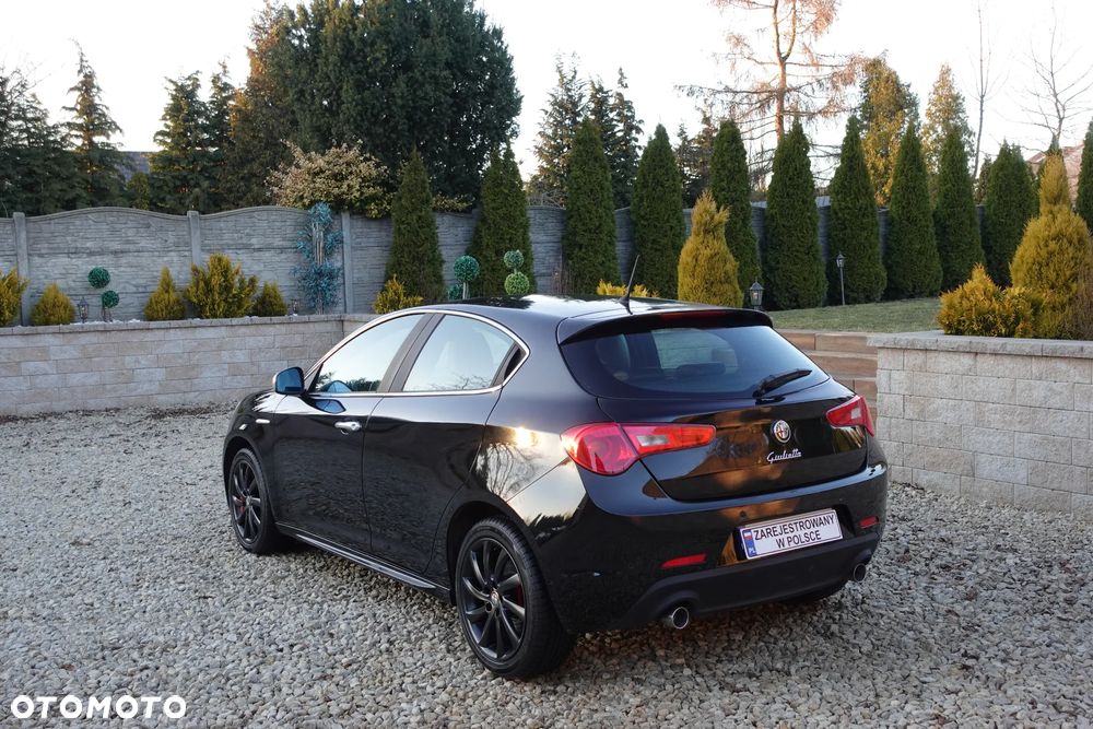 Alfa Romeo Giulietta - 4