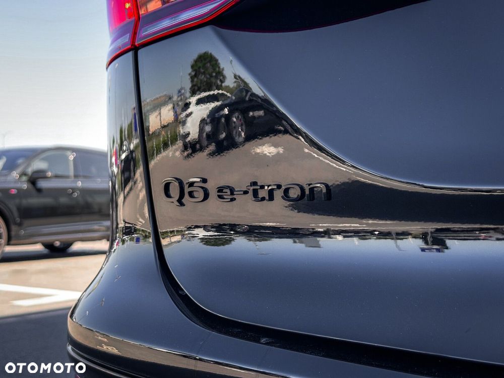Audi Q6 e-tron - 14
