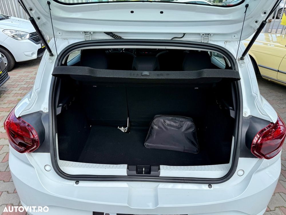 Dacia Sandero ECO-G 100 MT6 Comfort - 16