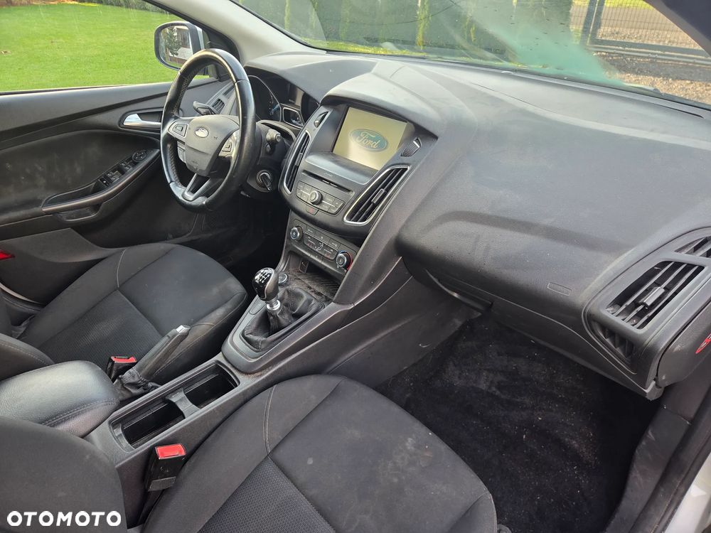 Ford Focus - 7