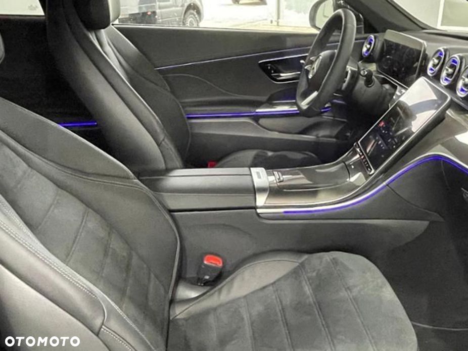 Mercedes-Benz CLE 300 mHEV 4-Matic AMG Line - 7