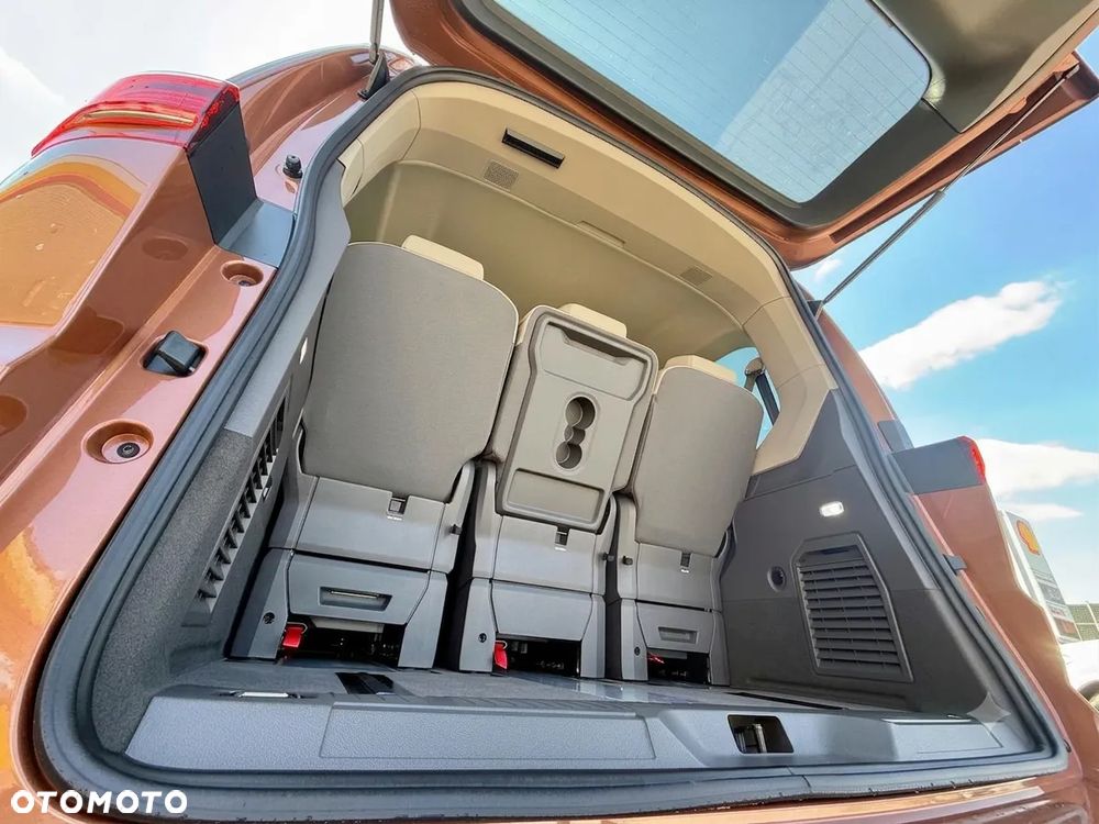 Volkswagen Multivan 2.0 TDI L2 Family DSG - 34