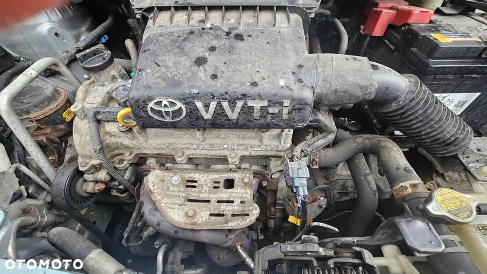 Toyota Yaris 1.3 Sol - 23