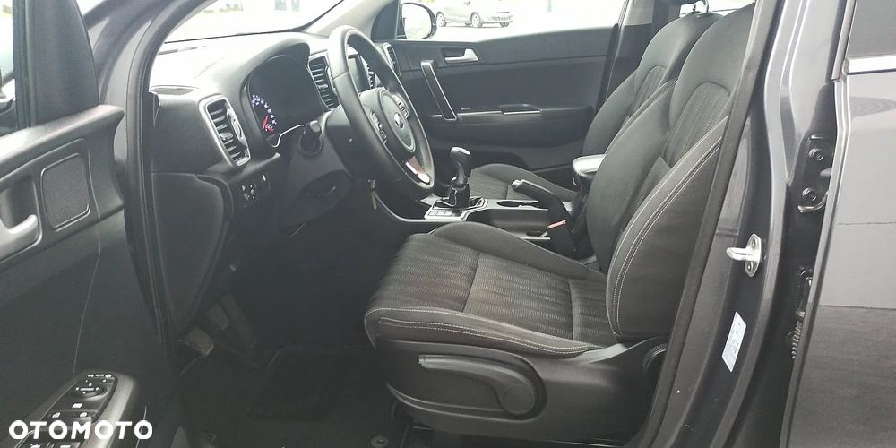Kia Sportage 1.7 CRDI 2WD Dream-Team Edition - 19