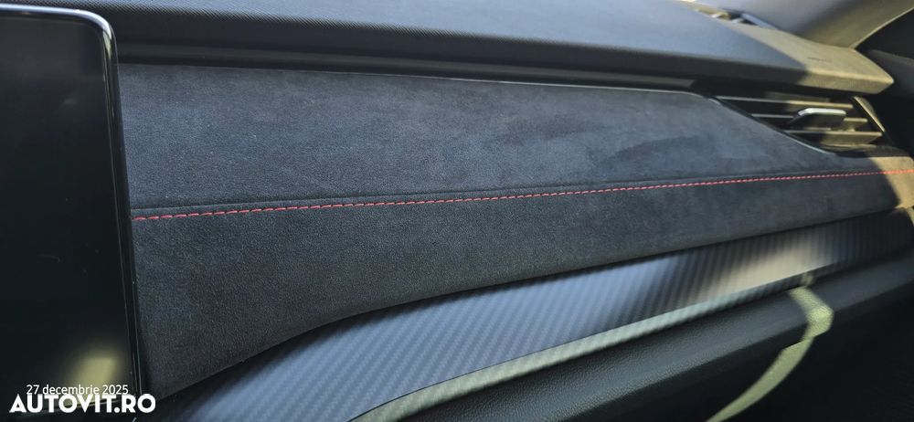 Skoda Octavia 2.0 TSI DSG RS - 4