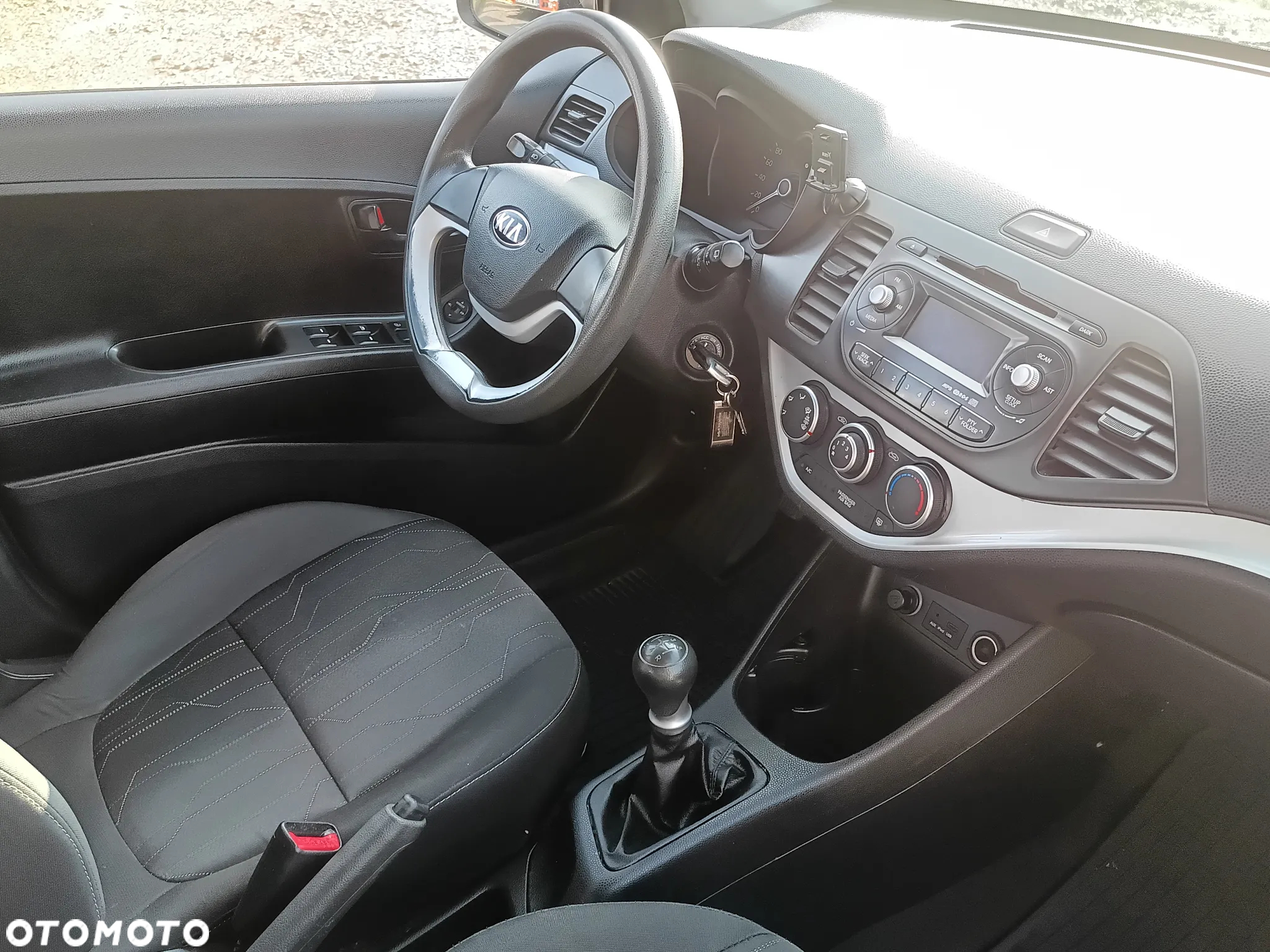 Kia Picanto 1.0 L - 9