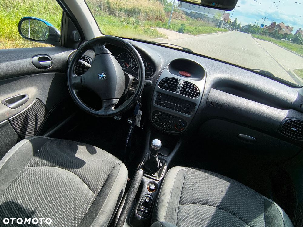 Peugeot 206 75 JBL - 9