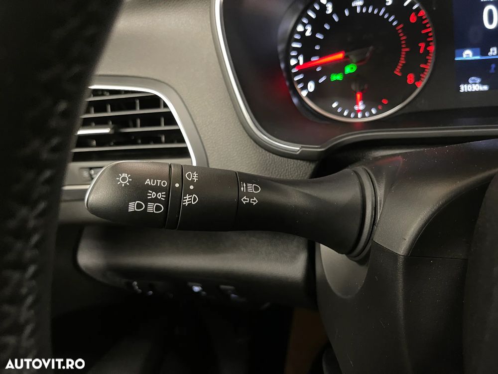 Renault Megane TCe 140 GPF Equilibre - 21