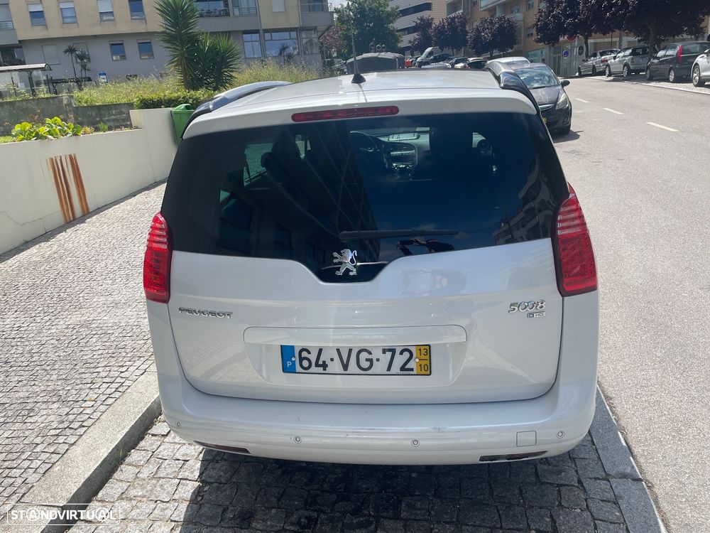 Peugeot 5008 e-HDI 115 ETG6 Stop&Start Allure - 3