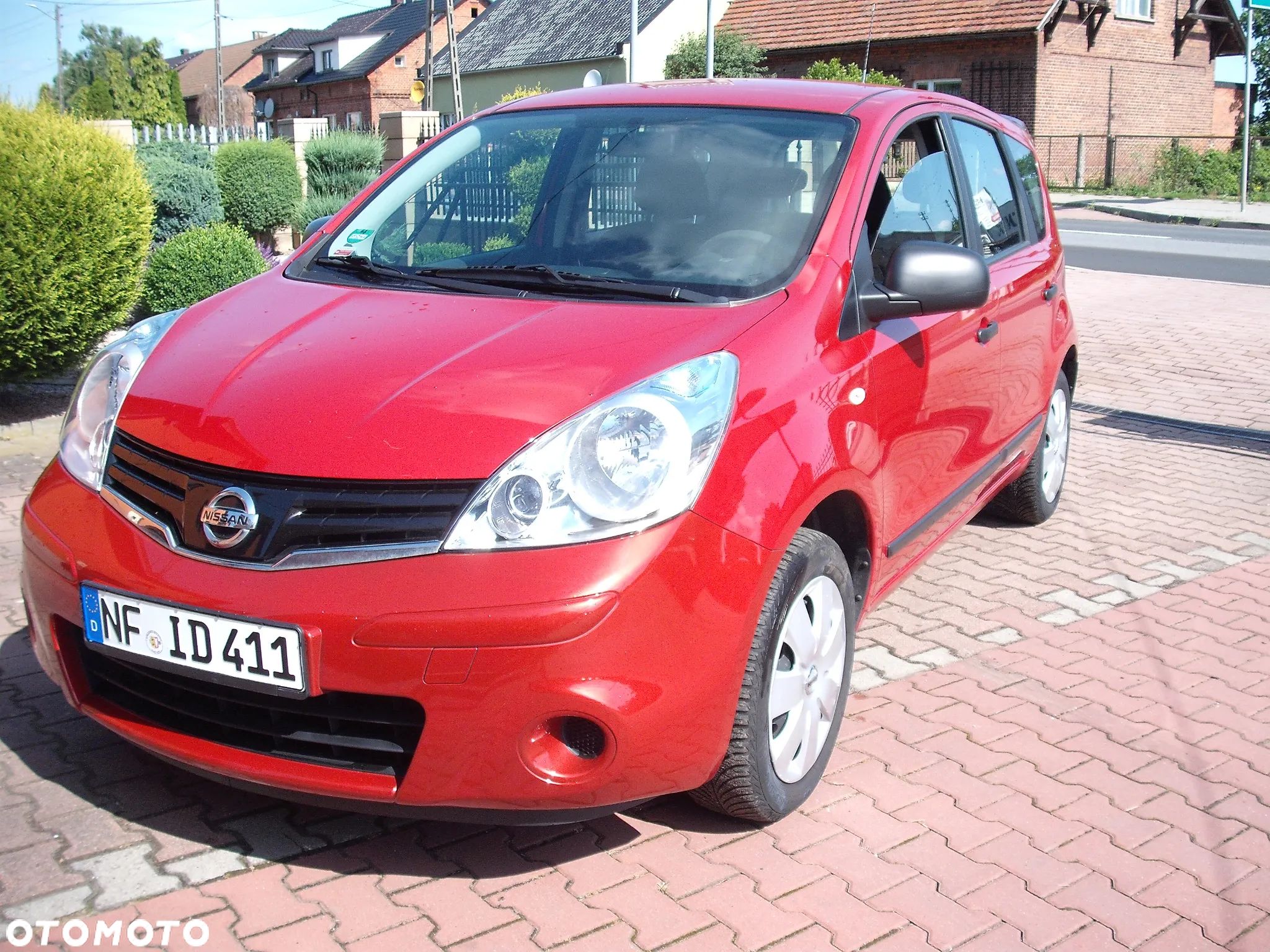 Nissan Note - 1