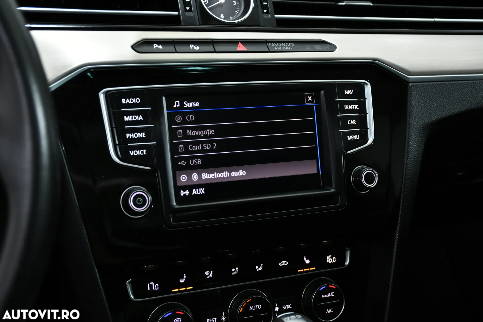 Volkswagen Passat 2.0 TDI DSG Highline - 25