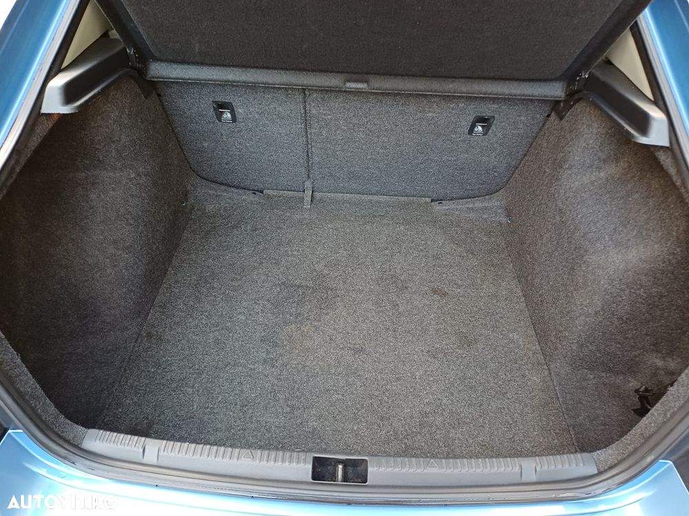 Skoda RAPID 1.2 TSI Active - 11