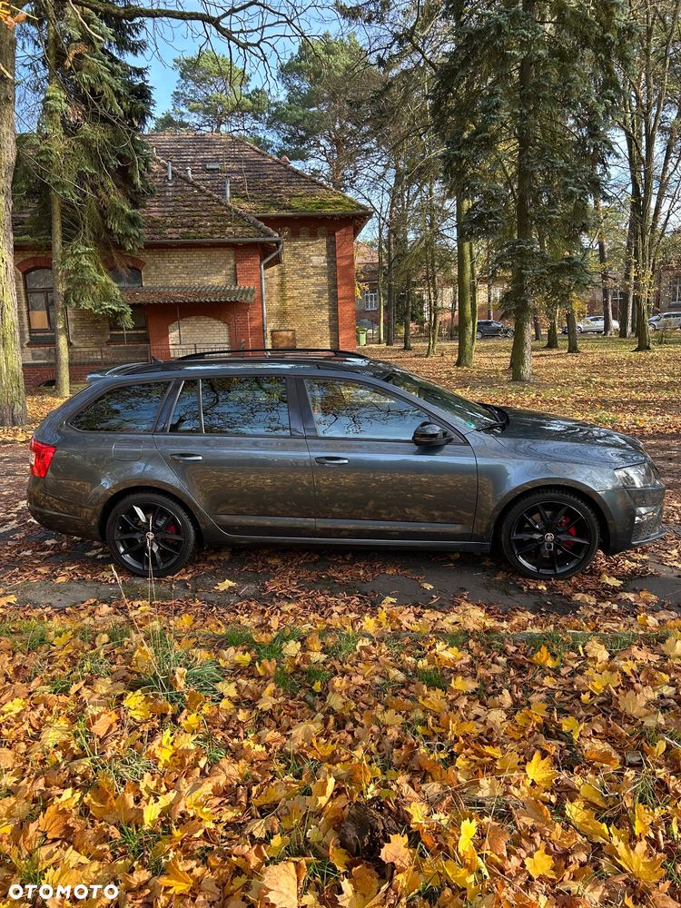 Skoda Octavia ver-2-0-tdi-4x4-rs-challenge-dsg - 4