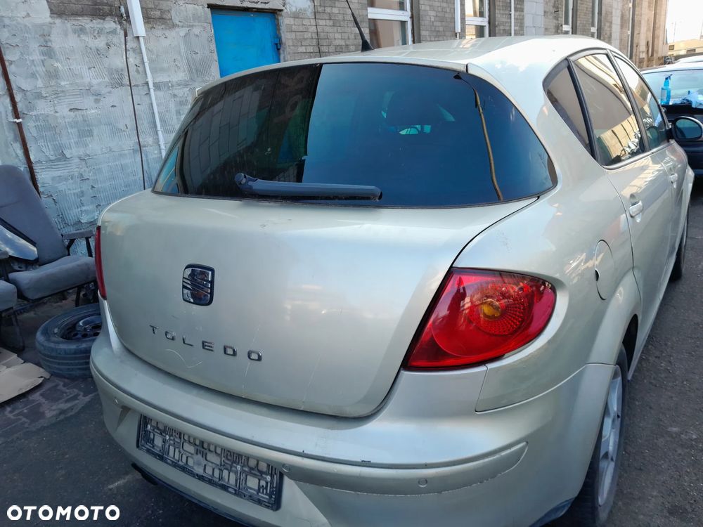 Klapa tylna pokrywa bagażnika SEAT Toledo III 04-09r. LS1R - 2