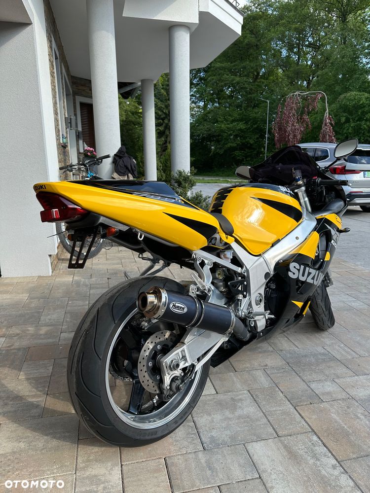 Suzuki GSX-R - 3