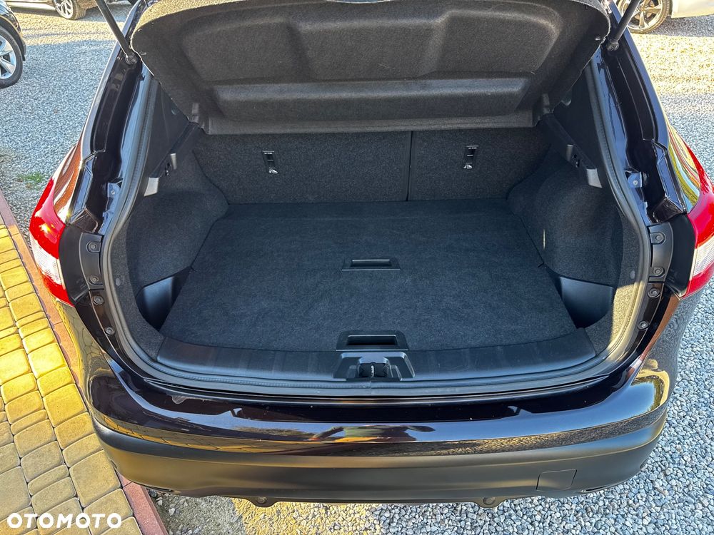 Nissan Qashqai 1.6 DIG-T Tekna+ - 26