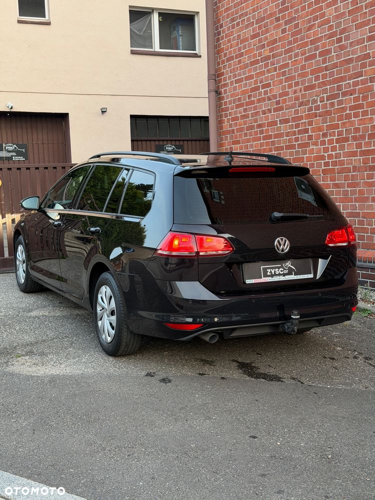 Volkswagen Golf 1.6 TDI BlueMotion Trendline - 4