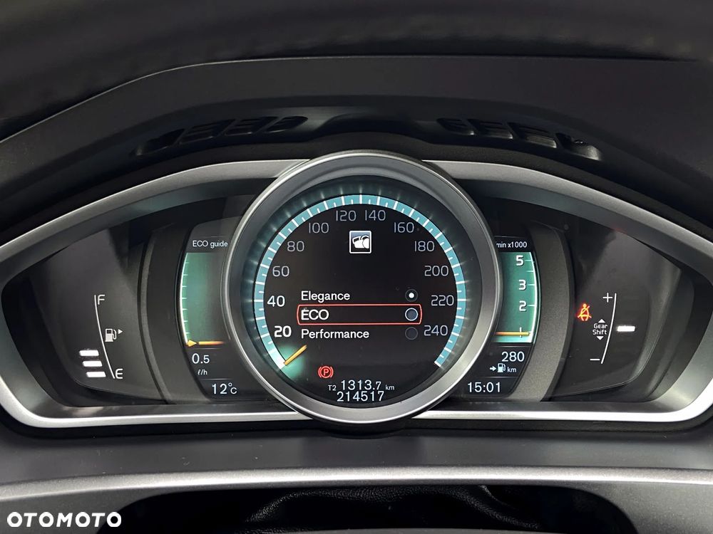 Volvo V40 D2 You - 31