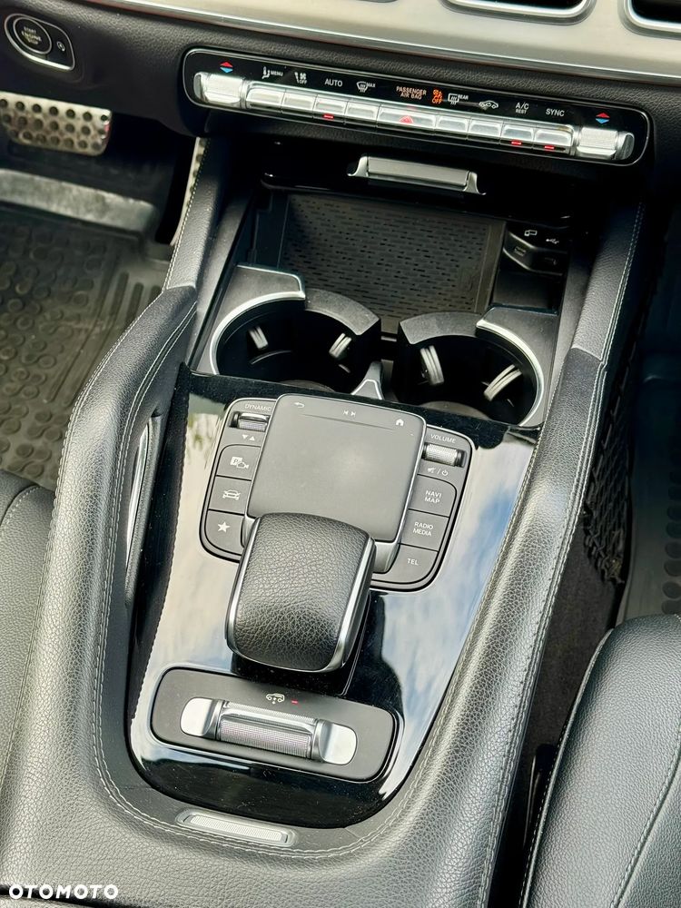 Mercedes-Benz GLE 300 d 4-Matic - 9