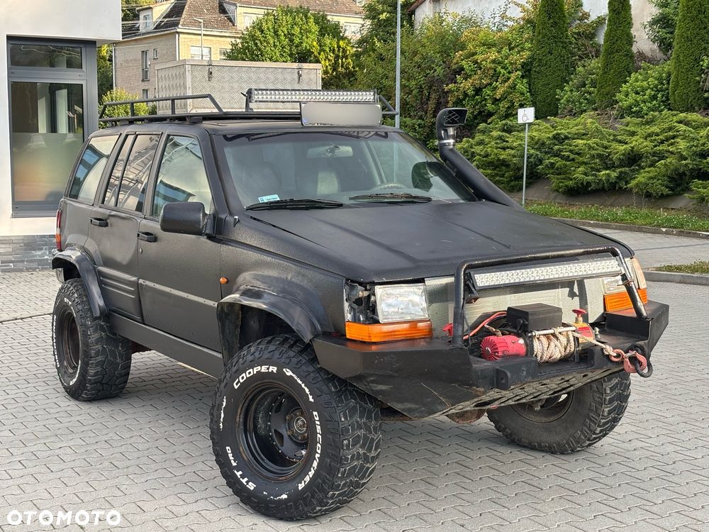 Jeep Grand Cherokee - 2