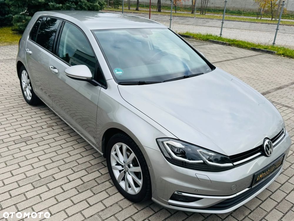 Volkswagen Golf - 3