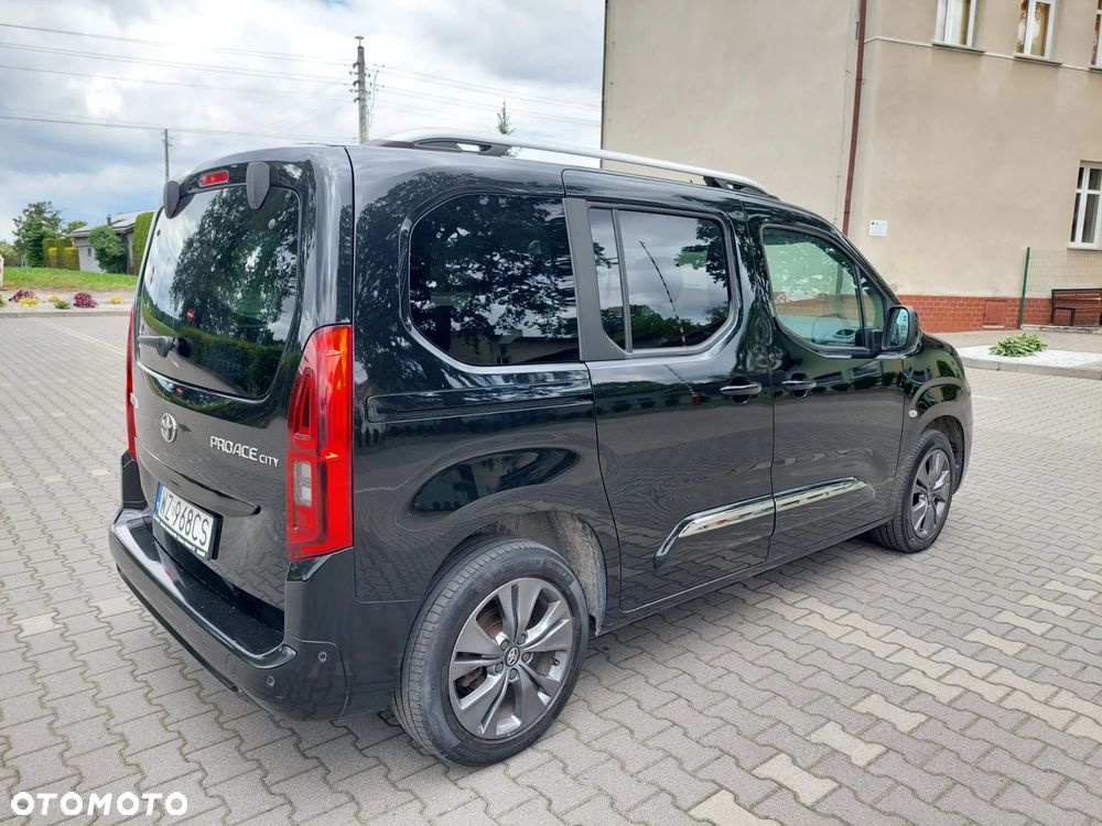 Toyota Proace City Verso 1.5 D-4D Business - 11