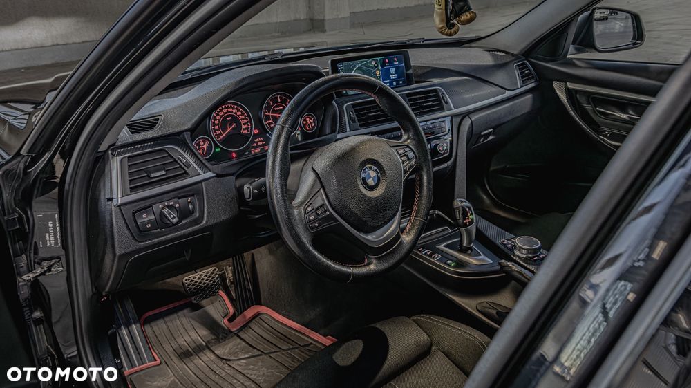 BMW Seria 3 320d Sport Line - 8