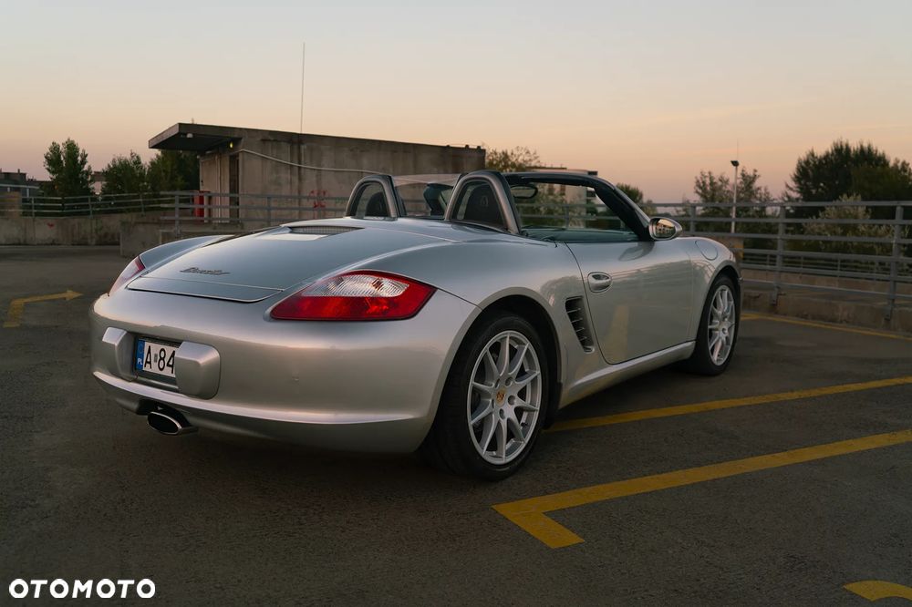 Porsche Boxster - 11