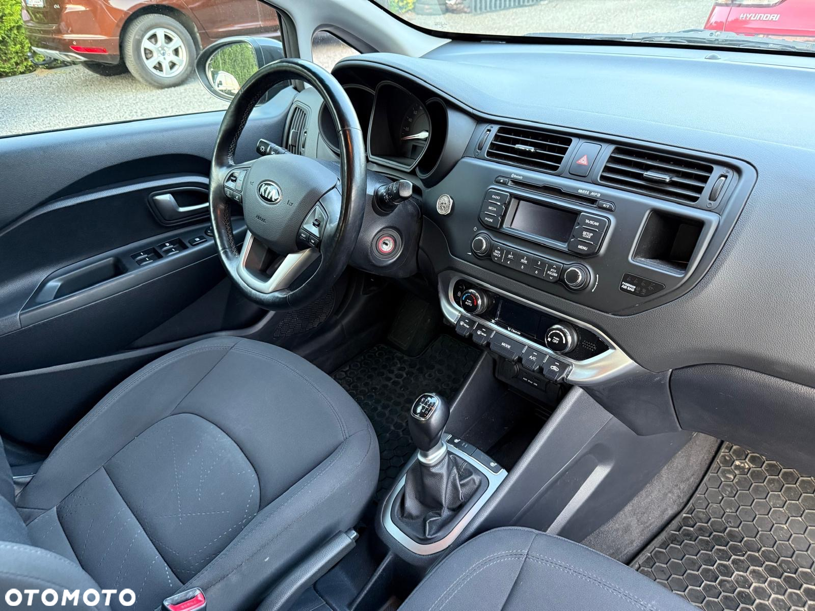 Kia Rio 1.4 Dream-Team Edition - 6