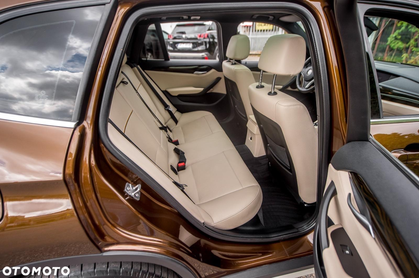 BMW X1 xDrive23d - 32