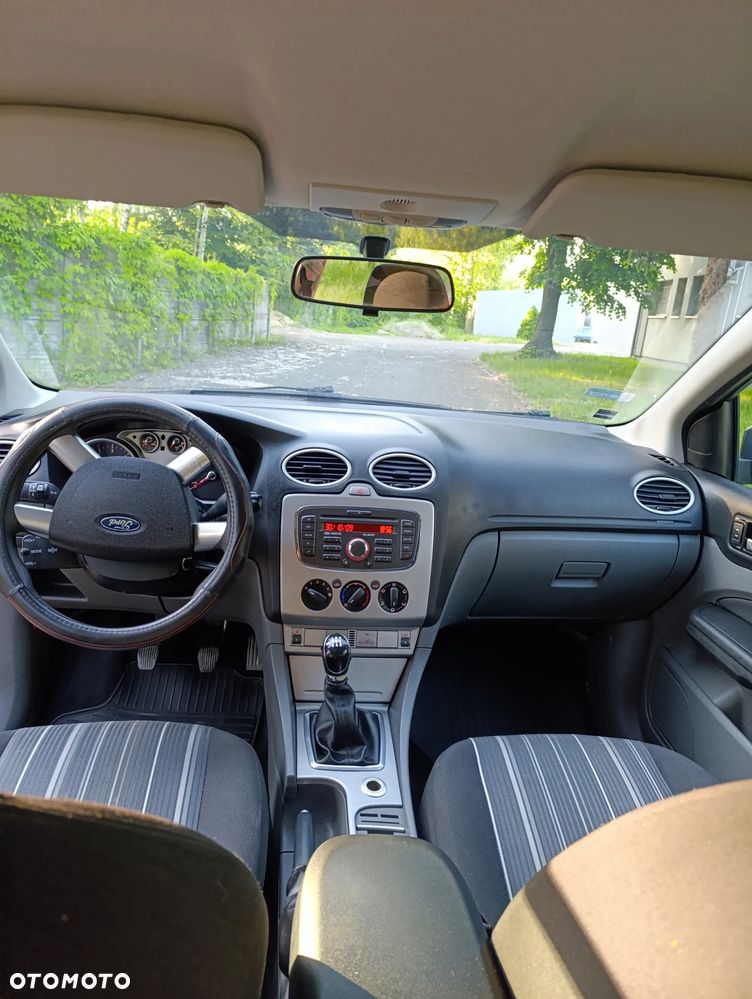Ford Focus 1.6 TDCi Silver X - 9