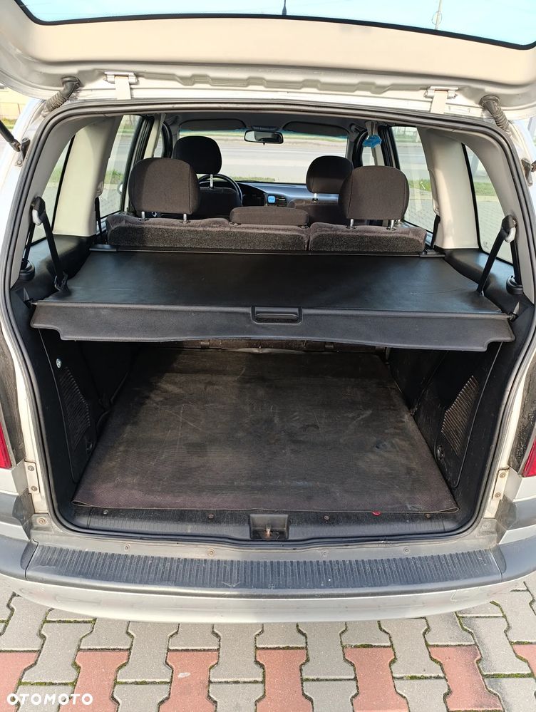 Opel Zafira 2.0 DTI - 20