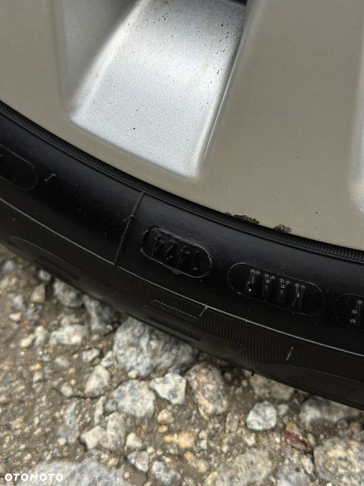 Kia Ceed 1.6 CRDi 136 ISG Dream Team Edition - 8