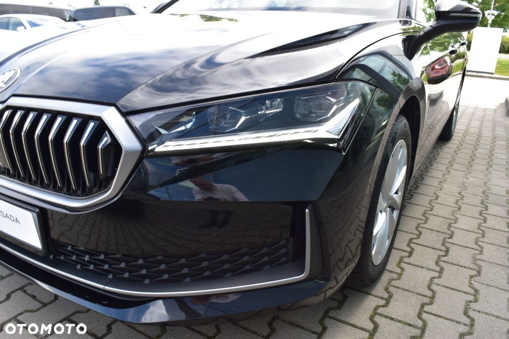 Skoda Superb 2.0 TDI SCR Selection DSG - 34