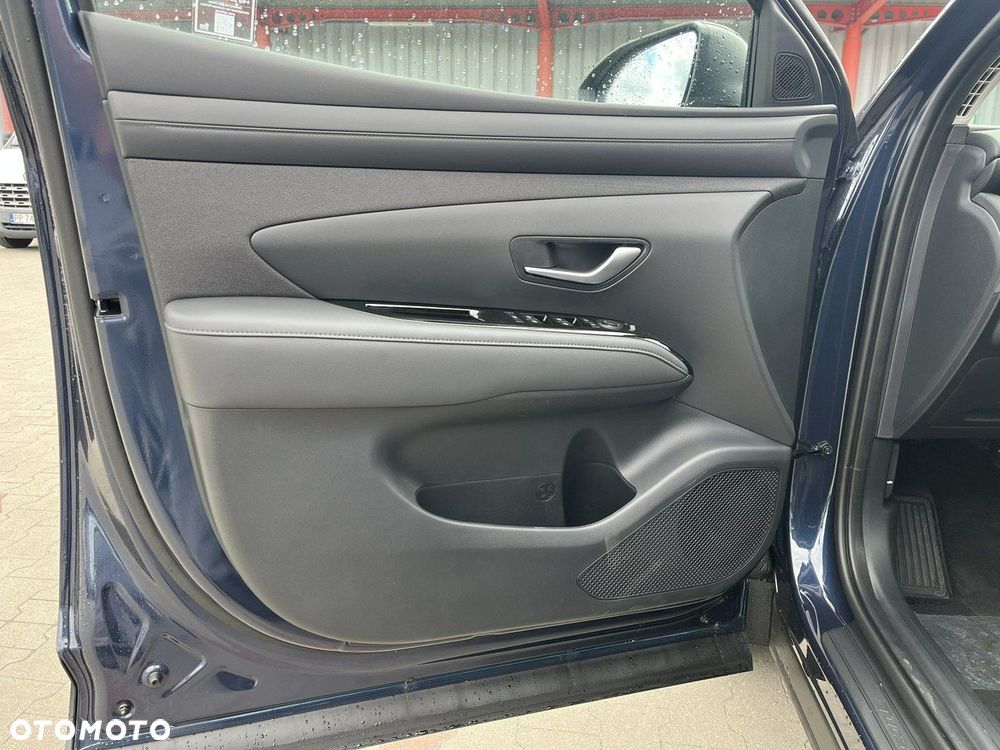 Hyundai Tucson 1.6 T-GDi HEV Smart 2WD - 11