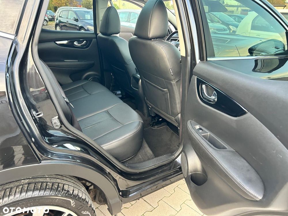 Nissan Qashqai 1.6 DCi Tekna Xtronic - 25