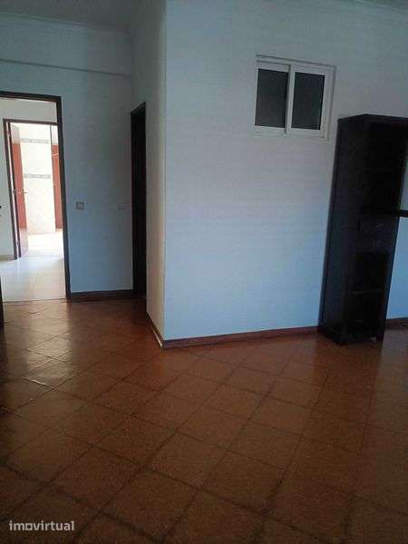 Alugar  moradia - Grande imagem: 2/7