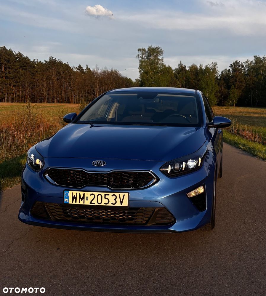 Kia Ceed 1.5 T-GDI Business Line Plus - 1