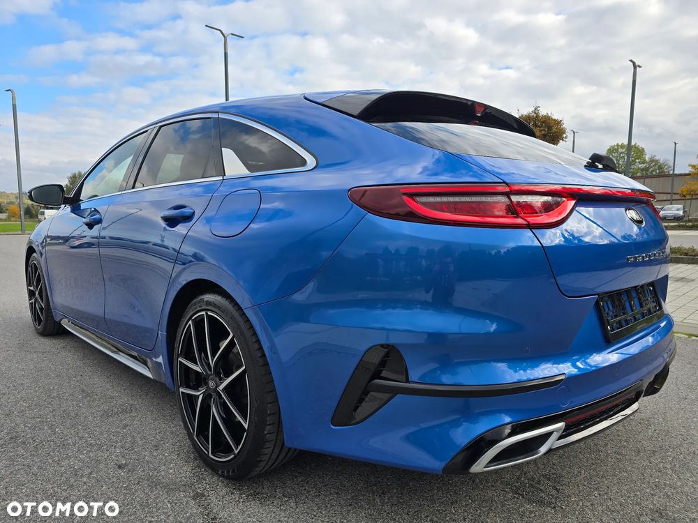 Kia ProCeed 1.6 CRDi DCT7 SCR GT LINE - 34