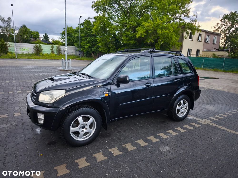 Toyota RAV4 2.0 D-4D 4x4 - 1