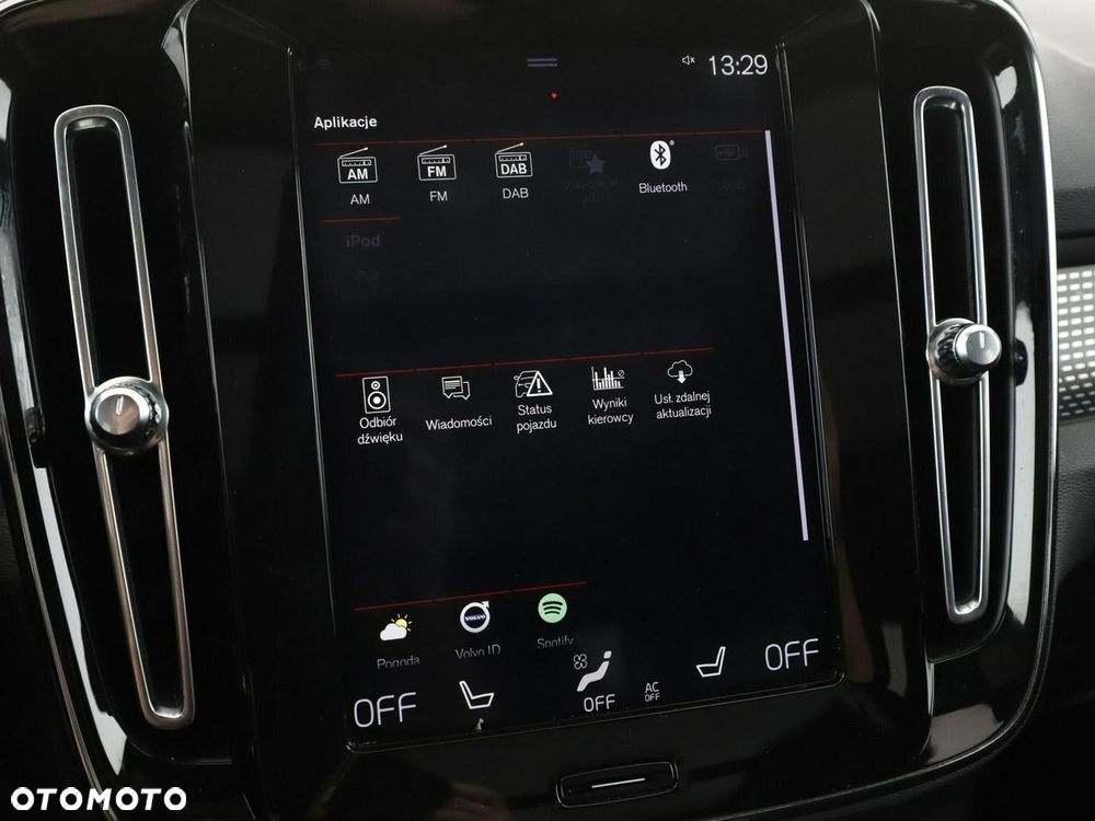 Volvo XC 40 T5 AWD R-Design - 27