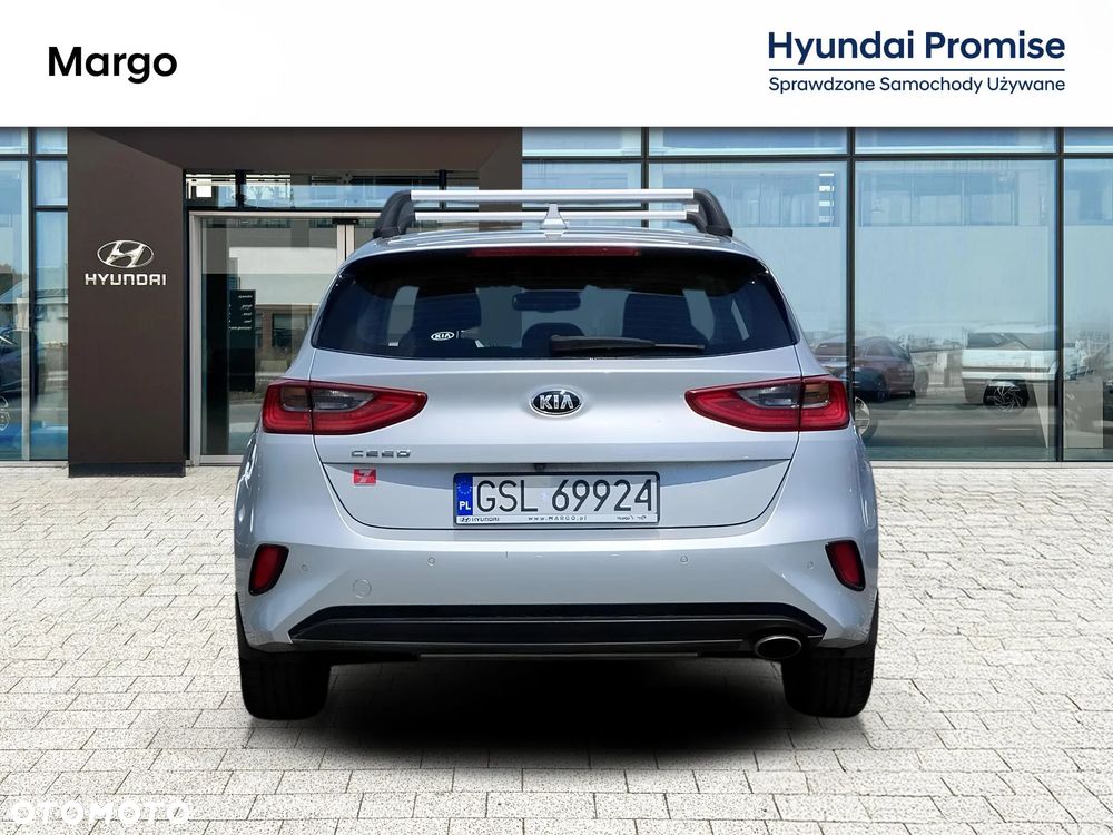 Kia Ceed 1.0 T-GDI M - 11