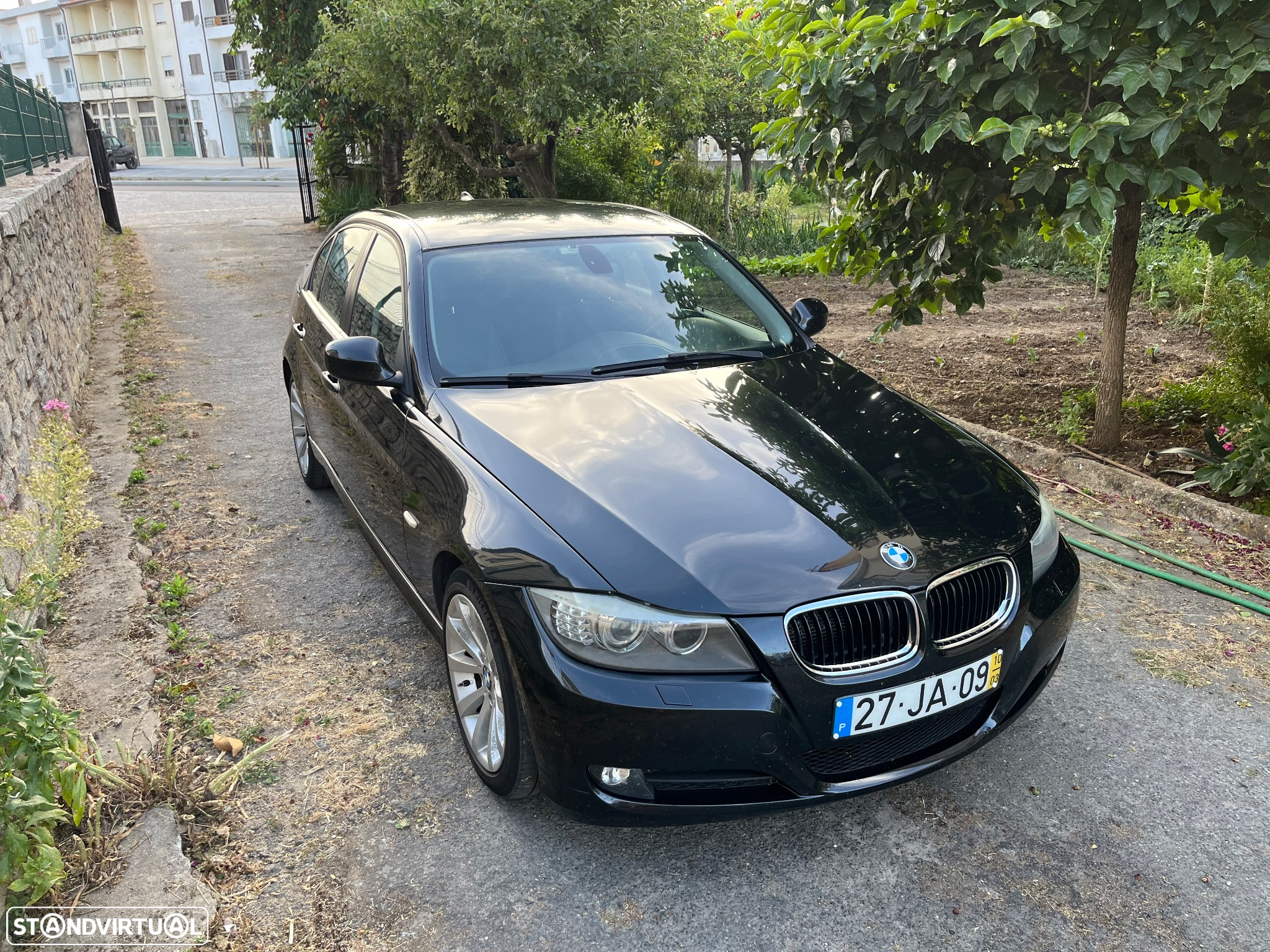 BMW 320 d Sport - 12