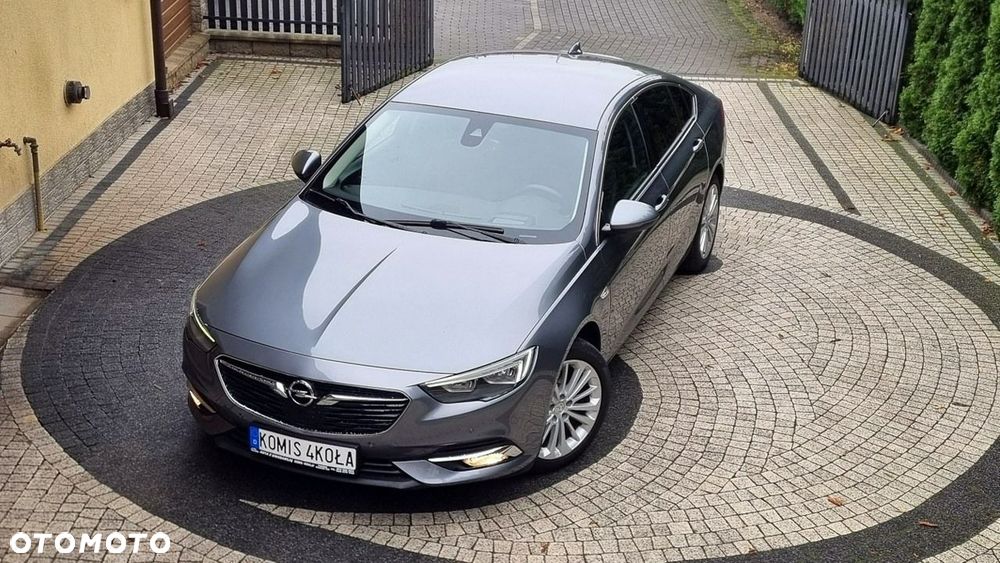 Opel Insignia - 23