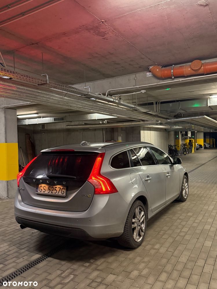 Volvo V60 DRIVe - 5